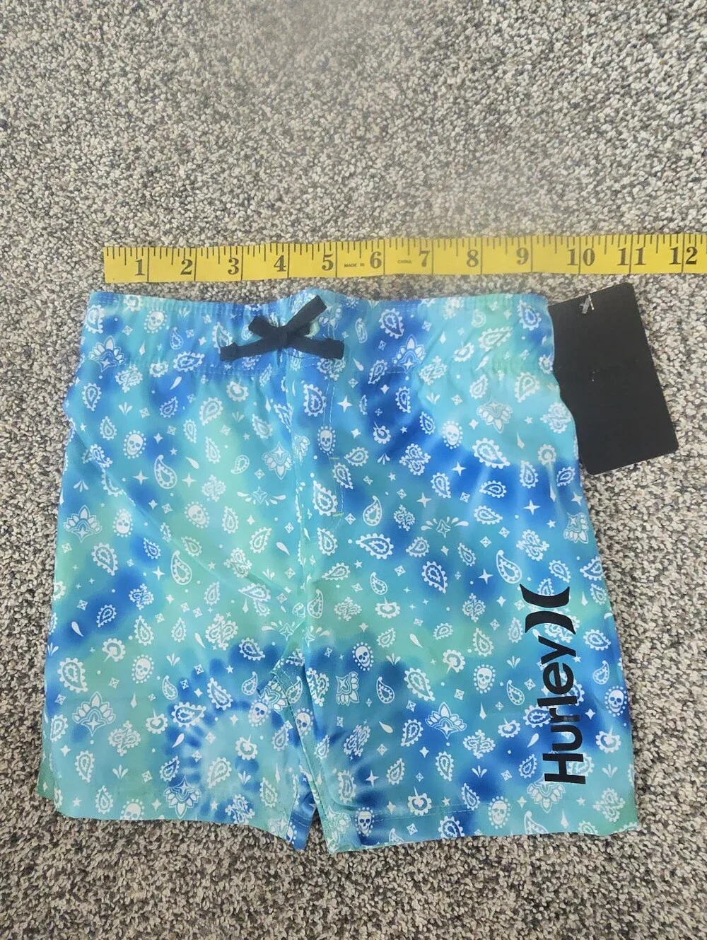 Hurley Blue Paisley Swim Trunks & Old Navy Neon Green Shark Rash Guard Boys   2t